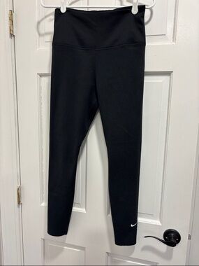 Nike Black High-Rise Performance Leggings